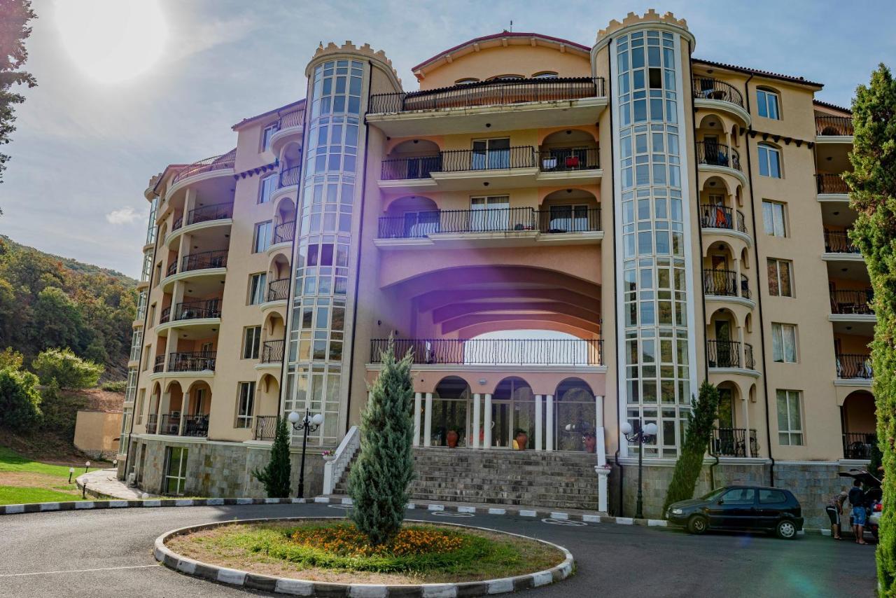 Menada Negresco Apartments Elenite Ngoại thất bức ảnh