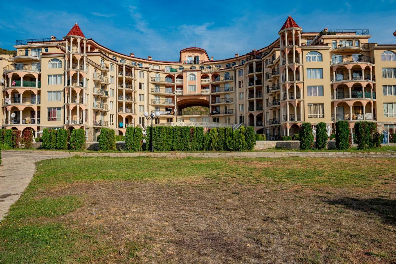 Menada Negresco Apartments Elenite Ngoại thất bức ảnh