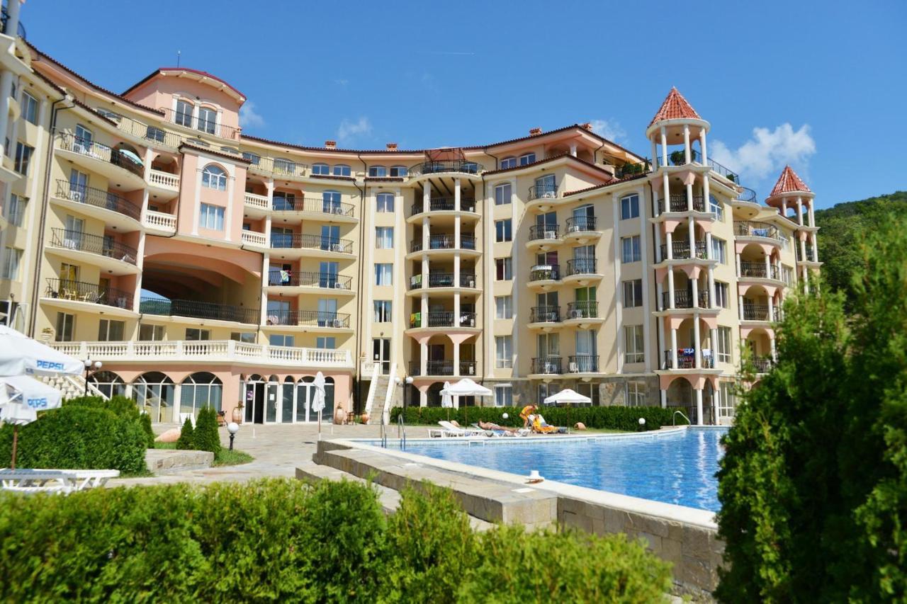 Menada Negresco Apartments Elenite Ngoại thất bức ảnh
